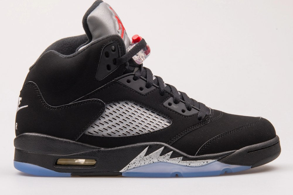 Are Jordan 5 Good For Wide Feet? Fit, Comfort And Sizing Guide