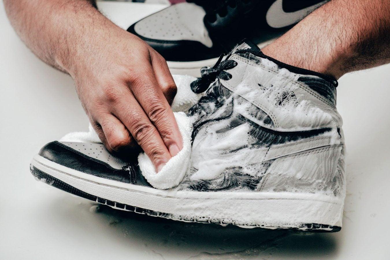 How to Clean Your Sneakers Properly - illCurrency Sneaker Matching Apparel