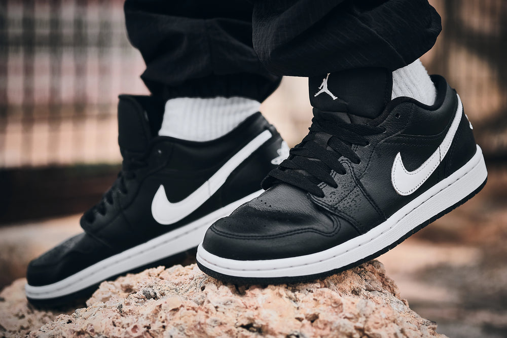 How To Lace Your Jordan 1 For Maximum Comfort And Style