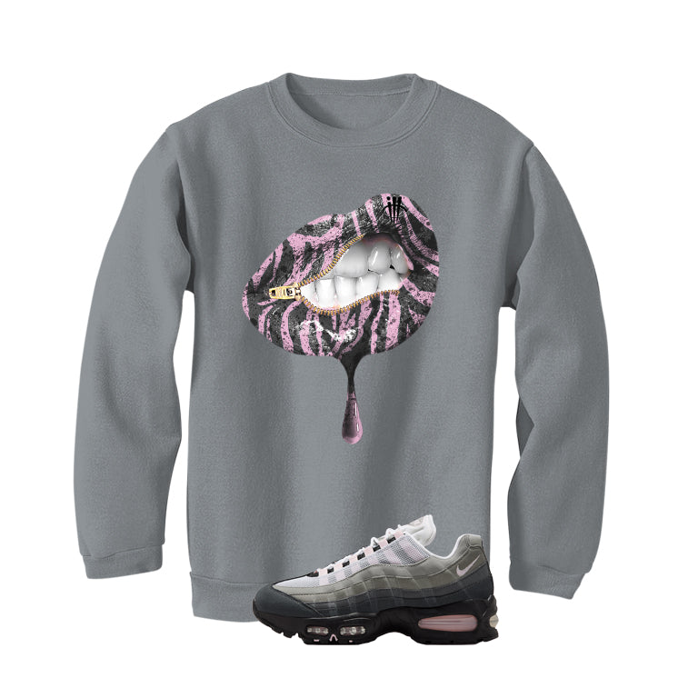 Nike Air Max 95 Pink Foam Matching T-Shirt, Sweatshirts, & Hoodies Grey T-Shirt (Lips Uncensored)| illcurrency