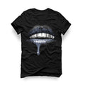 Lips_capandgown